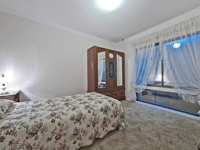 13 Janlyn Road, Vista SA 5091