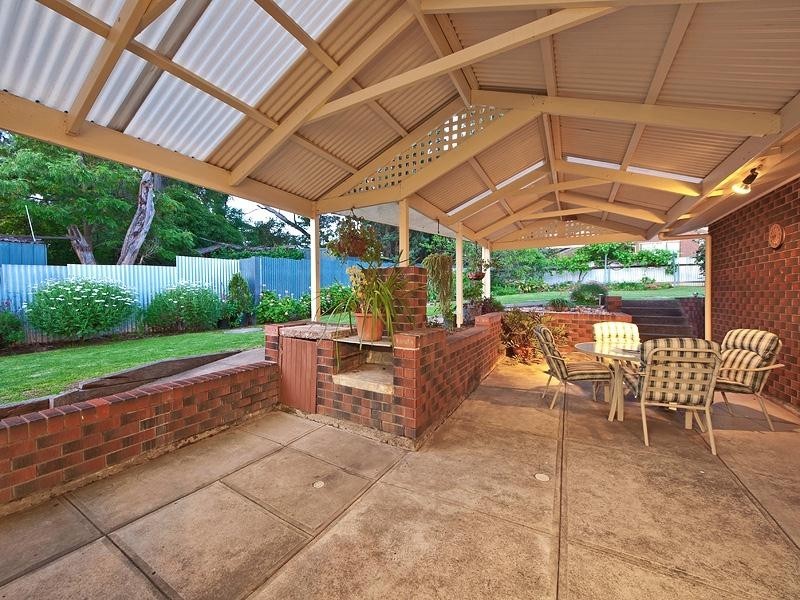 13 Janlyn Road, Vista SA 5091