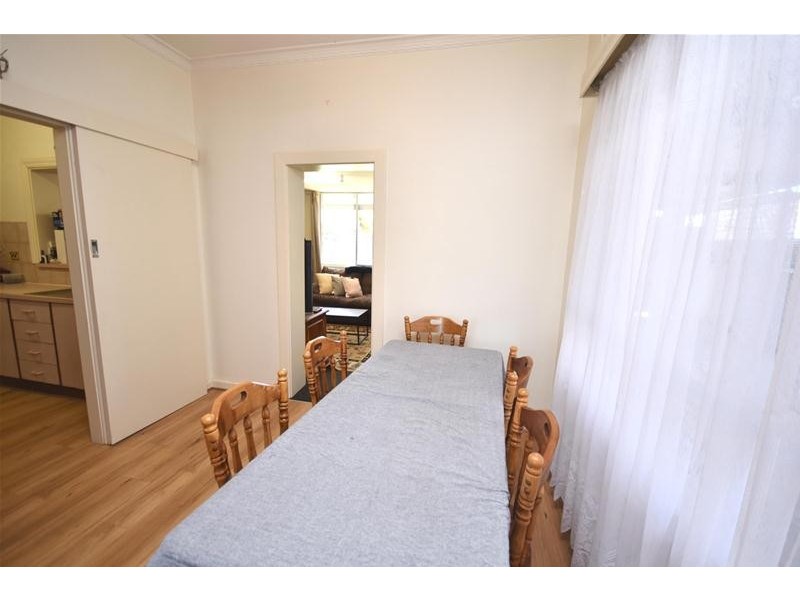 7 The Parkway, Paradise SA 5075