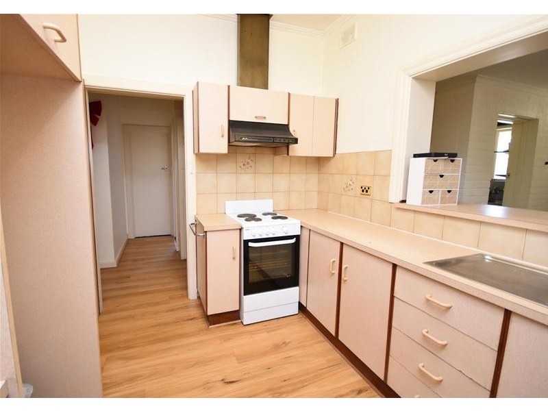 7 The Parkway, Paradise SA 5075