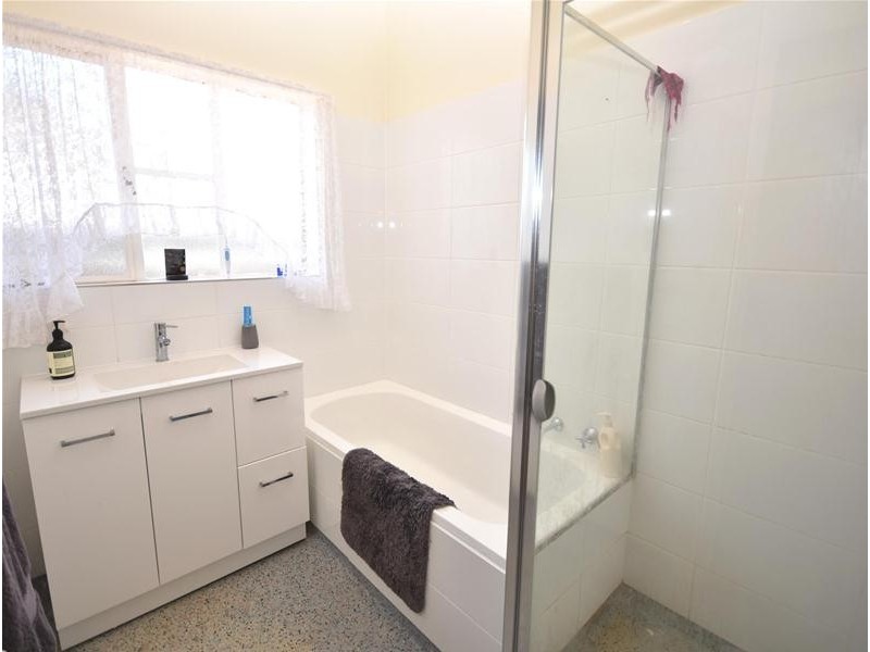 7 The Parkway, Paradise SA 5075