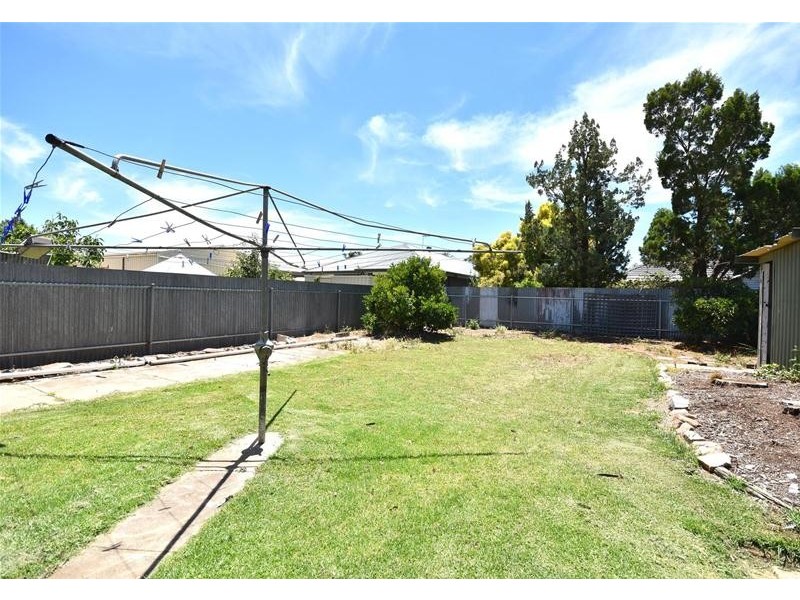 7 The Parkway, Paradise SA 5075