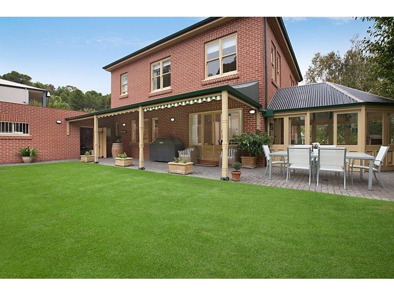 5 Walker Place, Highbury SA 5089