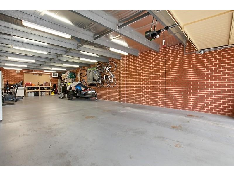 5 Walker Place, Highbury SA 5089