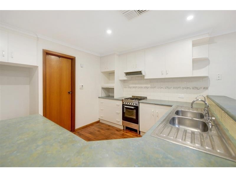 10 Macadam Street, Modbury Heights SA 5092