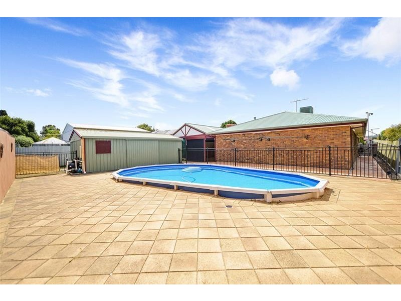 10 Macadam Street, Modbury Heights SA 5092