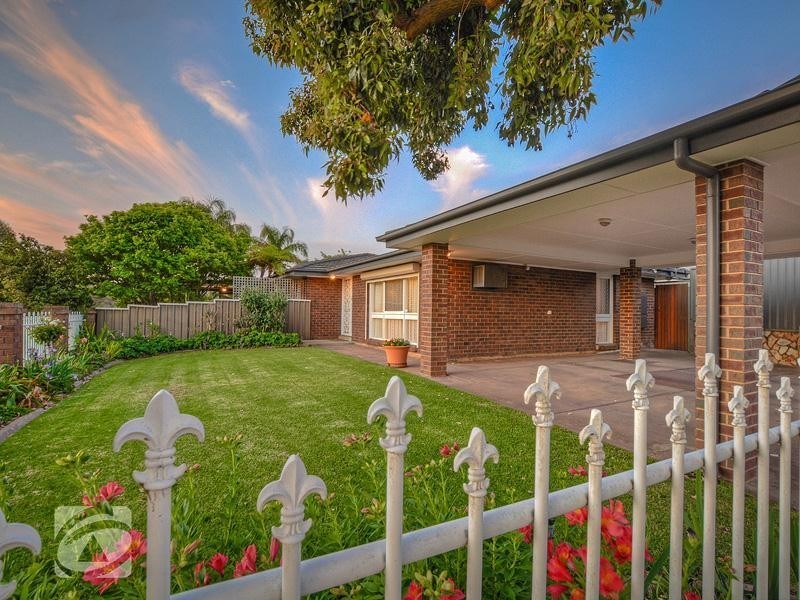 8 Kirrawee Drive, Redwood Park SA 5097
