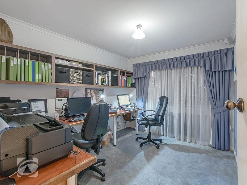 8 Kirrawee Drive, Redwood Park SA 5097