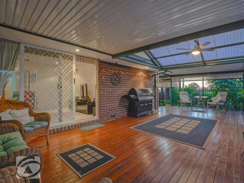 8 Kirrawee Drive, Redwood Park SA 5097