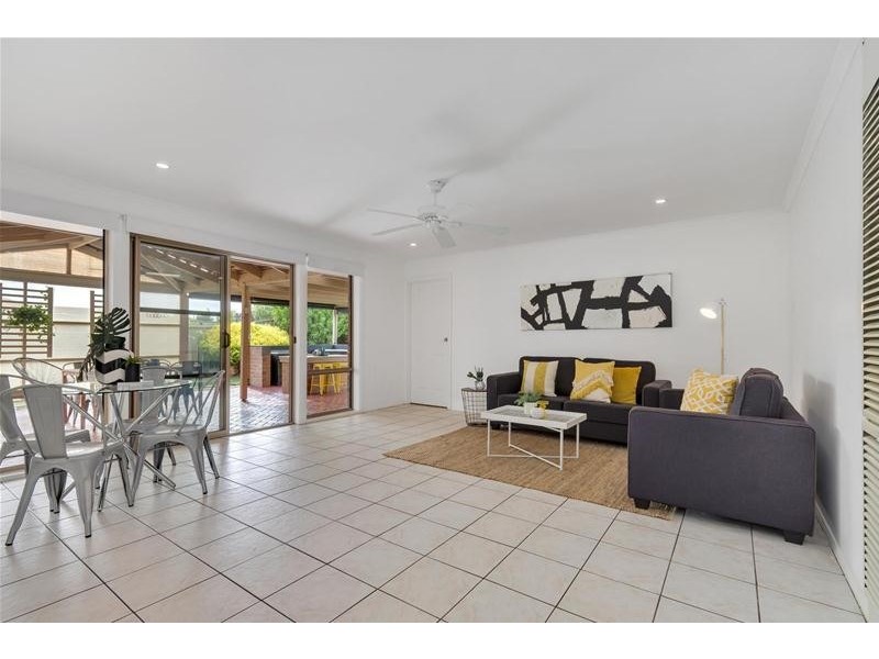 33 Summer Hill Court, Wynn Vale SA 5127