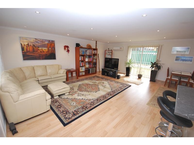 2/34 Charmaine Avenue, Para Vista SA 5093