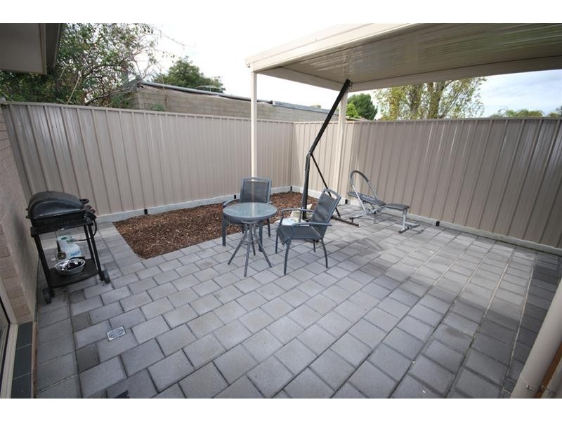 2/34 Charmaine Avenue, Para Vista SA 5093