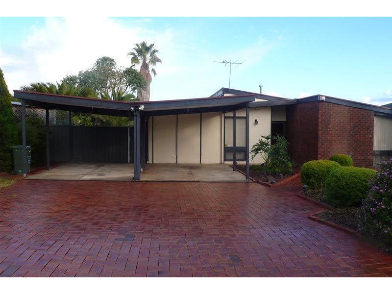 8 Tresauget Street, Modbury Heights SA 5092