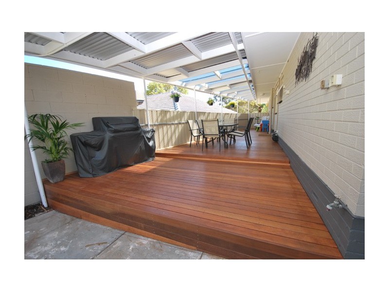 8 Derwent Crescent, Banksia Park SA 5091