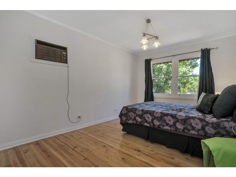 32 Bloomfield Crescent, Elizabeth Downs SA 5113