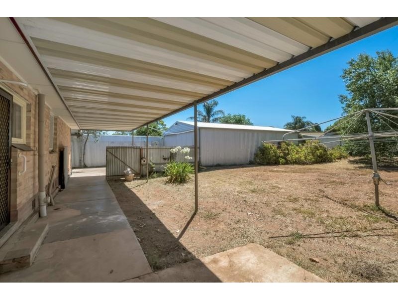 32 Bloomfield Crescent, Elizabeth Downs SA 5113