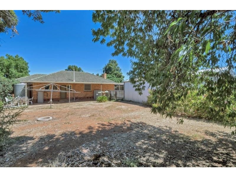 32 Bloomfield Crescent, Elizabeth Downs SA 5113