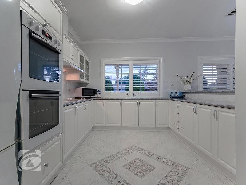 2 Pacific Circuit, Salisbury Heights SA 5109