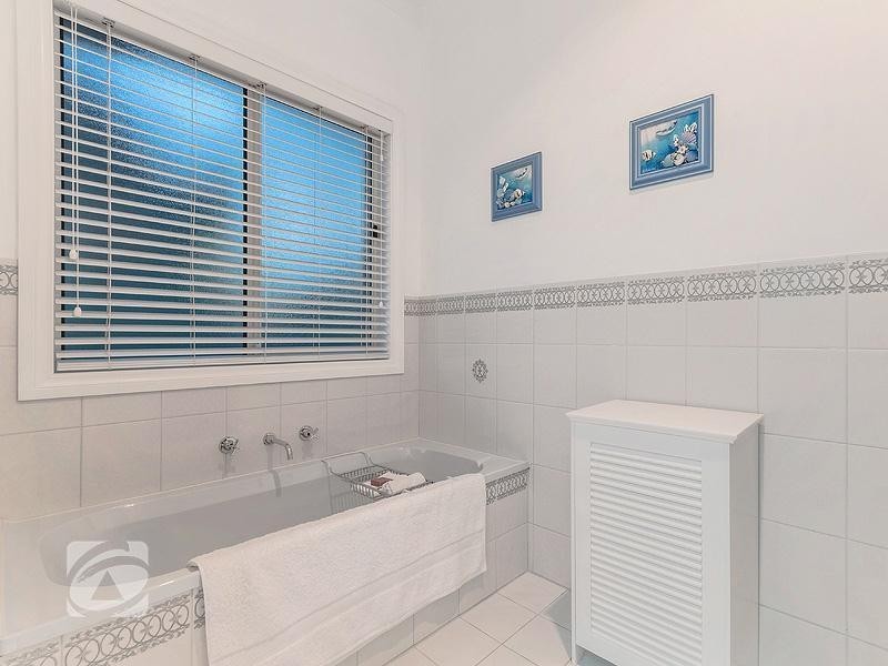 2 Pacific Circuit, Salisbury Heights SA 5109