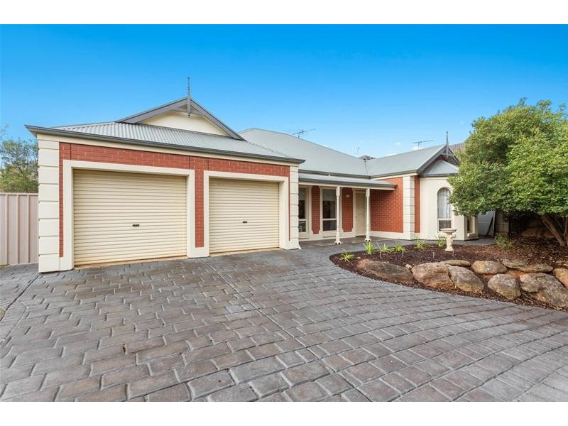 8 Whitehead Crossing, Greenwith SA 5125