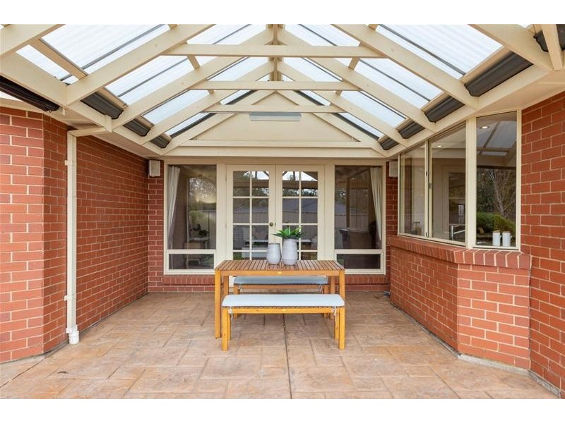 8 Whitehead Crossing, Greenwith SA 5125