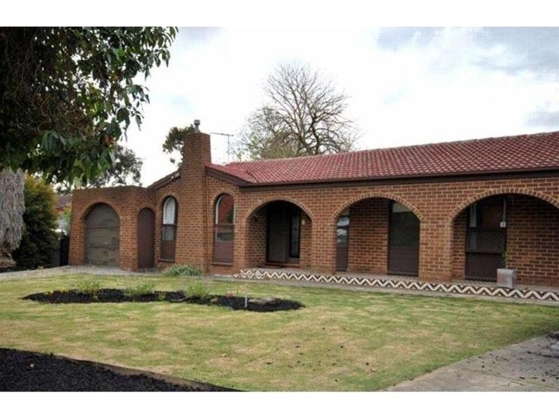 14 Niblick Street, Fairview Park SA 5126