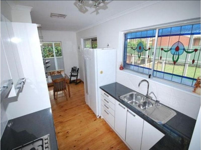 14 Niblick Street, Fairview Park SA 5126