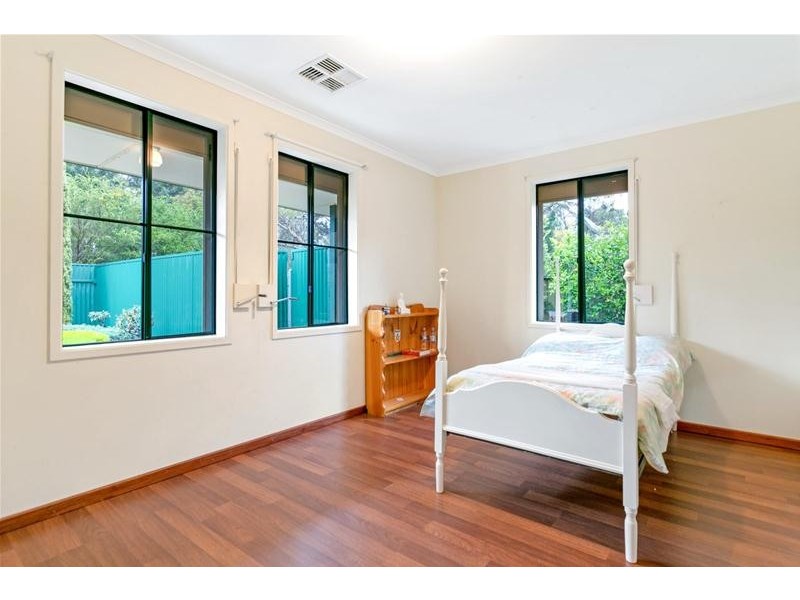 1 Mc Ewin Street, Renown Park SA 5008