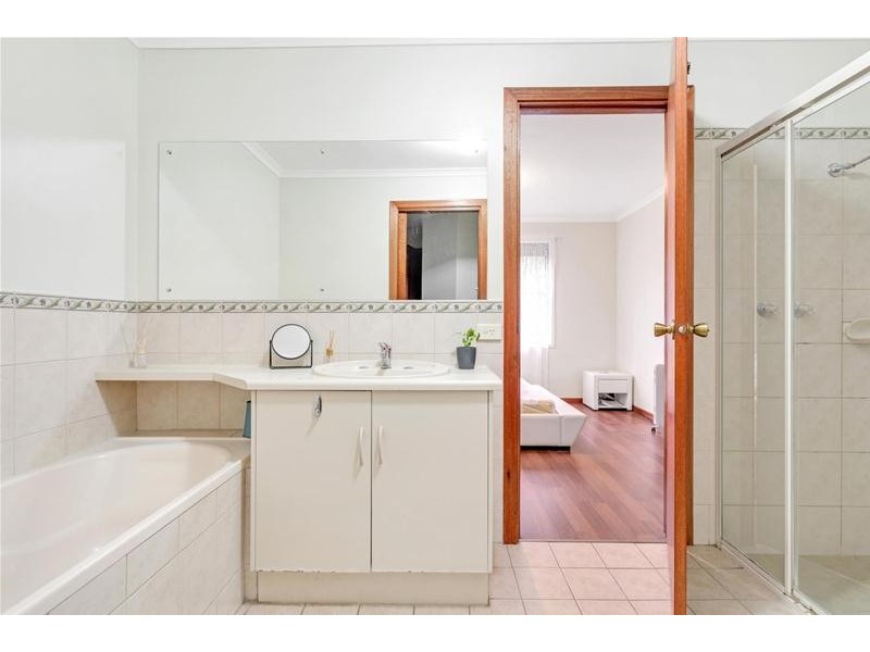 1 Mc Ewin Street, Renown Park SA 5008