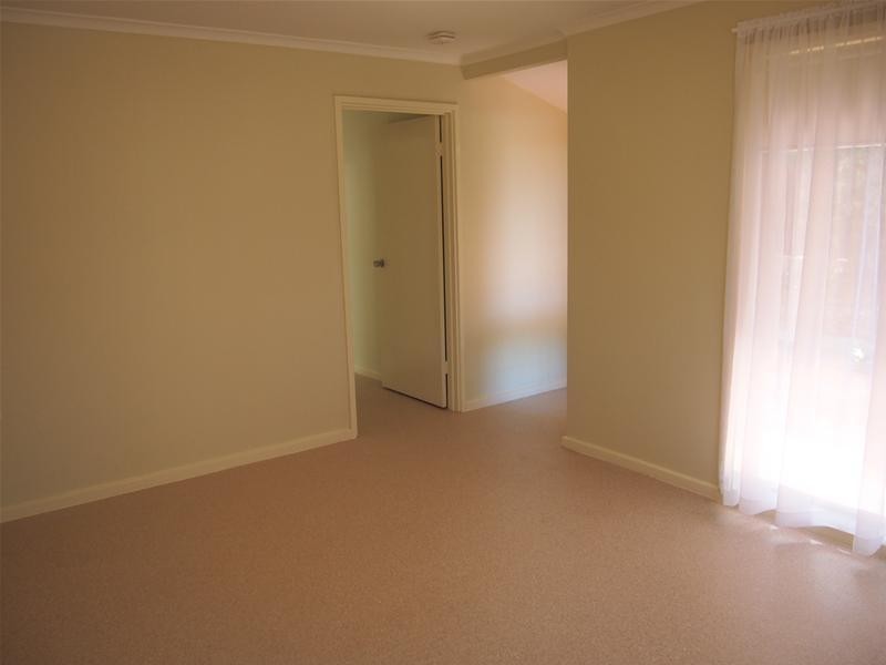 6 Mertz Court, Greenwith SA 5125