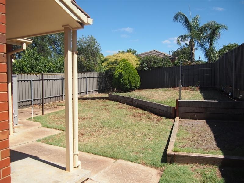 6 Mertz Court, Greenwith SA 5125