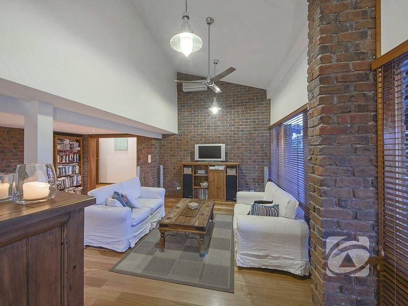 2 Mersey Court, Modbury Heights SA 5092