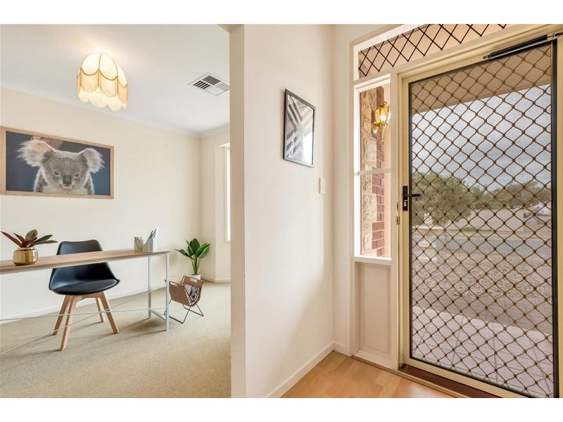 5A Nambucca Avenue, West Lakes Shore SA 5020