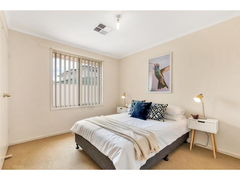 5A Nambucca Avenue, West Lakes Shore SA 5020