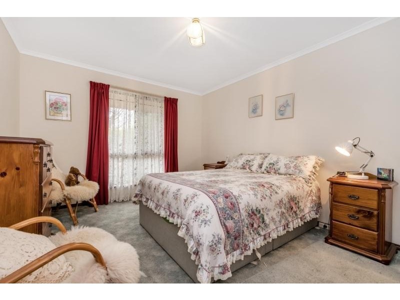 10 Lagavulin Court, Greenwith SA 5125