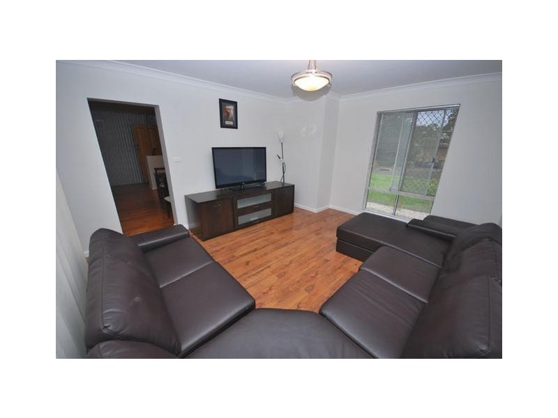 17 Landy Avenue, Gulfview Heights SA 5096