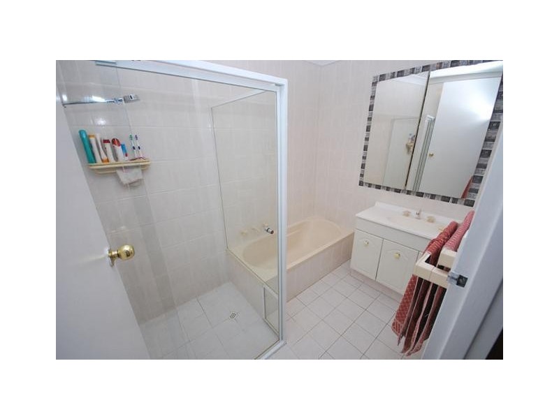 17 Landy Avenue, Gulfview Heights SA 5096