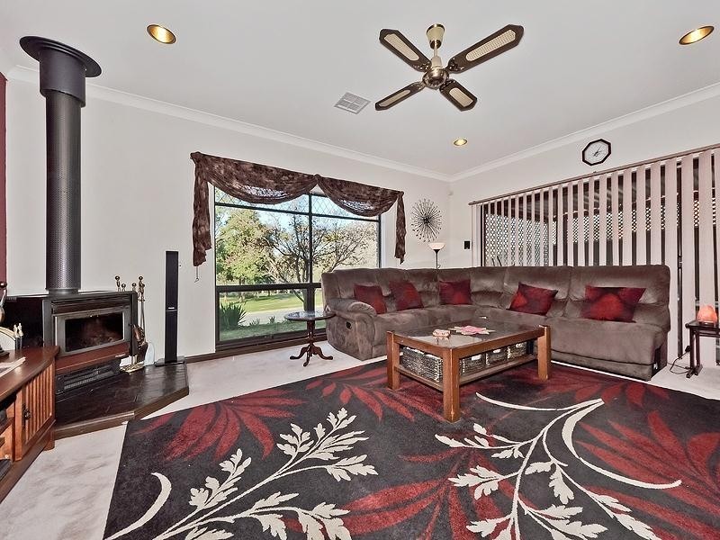 4 San Antonio Court, Wynn Vale SA 5127