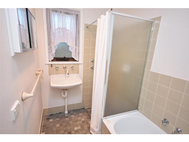 5 Hutt Place, Modbury Heights SA 5092