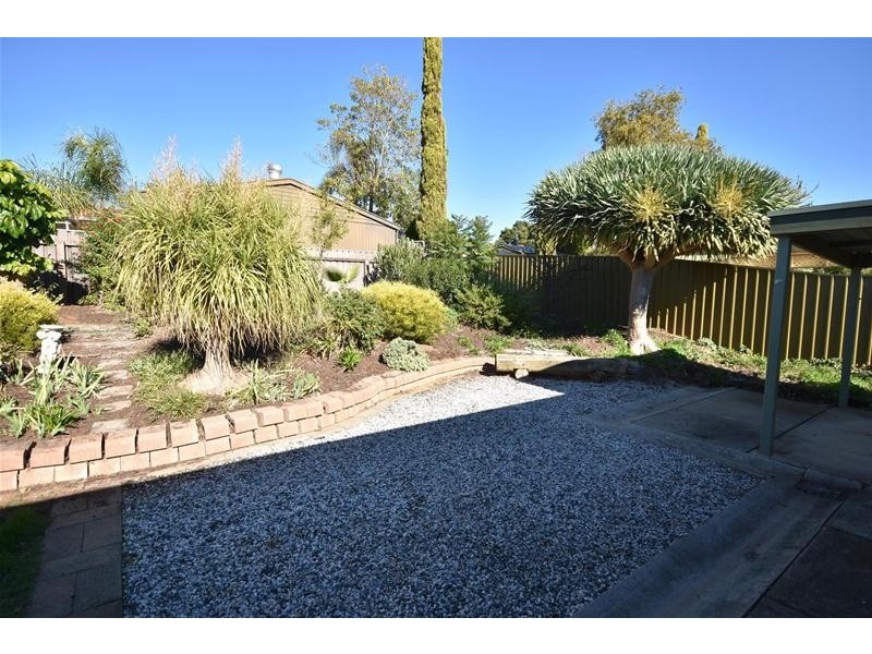 5 Hutt Place, Modbury Heights SA 5092