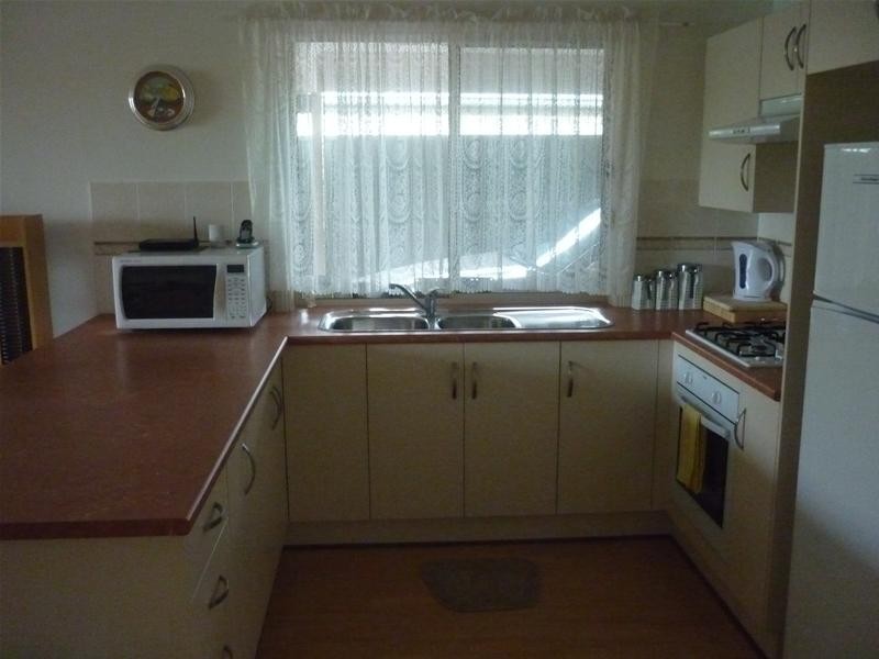 16 Palmer Road, Elizabeth Park SA 5113