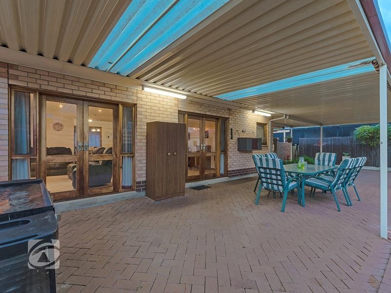 11 Tarana Road, Hope Valley SA 5090