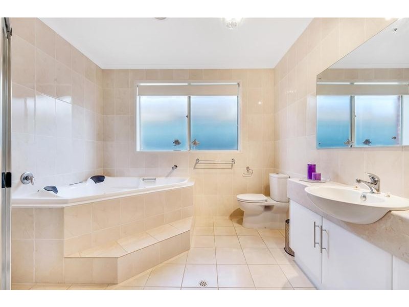 14 Mueller  Drive, Evanston Park SA 5116