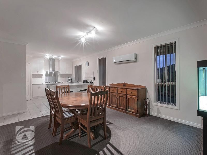 8 Oregan Crescent, St Agnes SA 5097