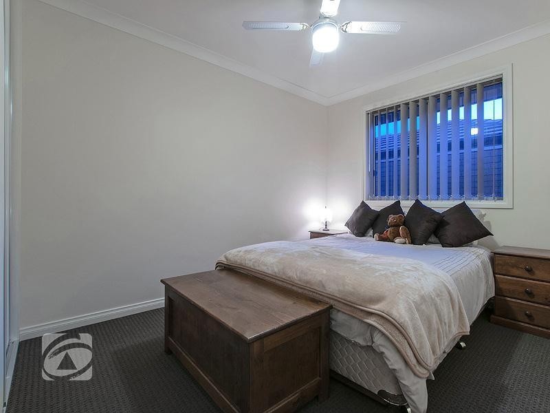 8 Oregan Crescent, St Agnes SA 5097