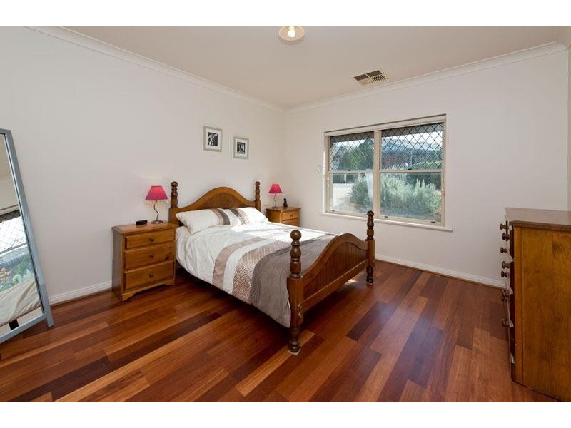 15 Heathfield Avenue, Dernancourt SA 5075