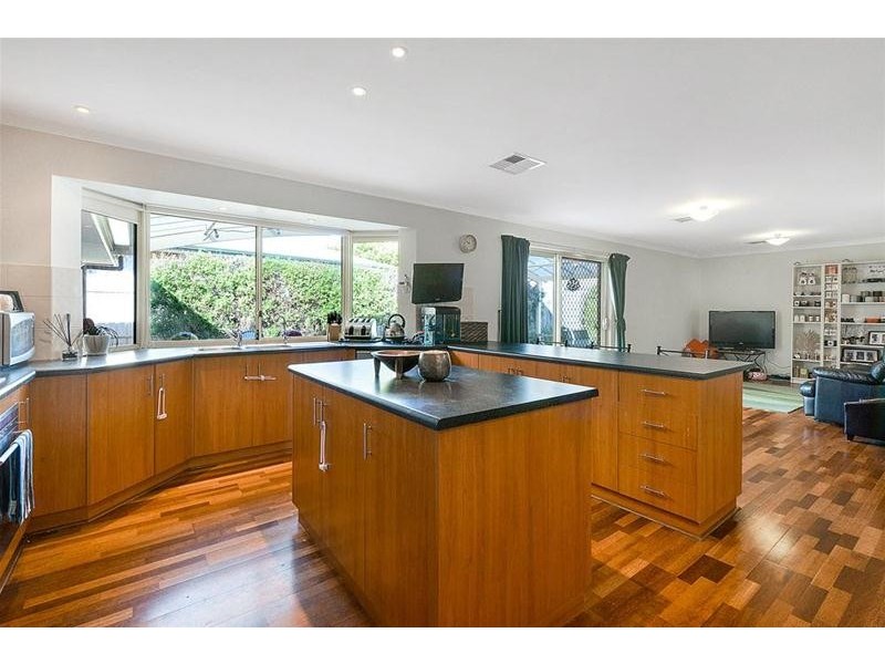 4 Brigalow Avenue, Seacombe Gardens SA 5047