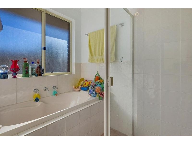 4 Brigalow Avenue, Seacombe Gardens SA 5047