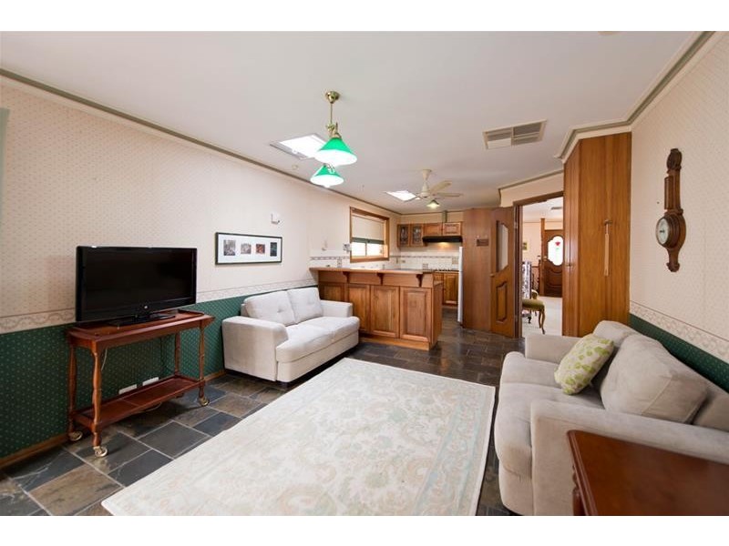 30 Roycroft Place, Golden Grove SA 5125