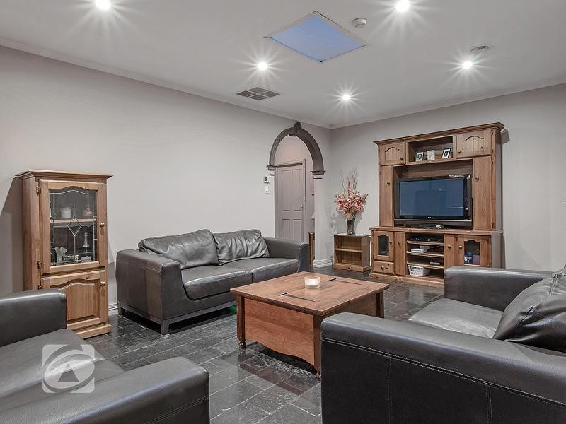 4 Tyrone Court, Wynn Vale SA 5127